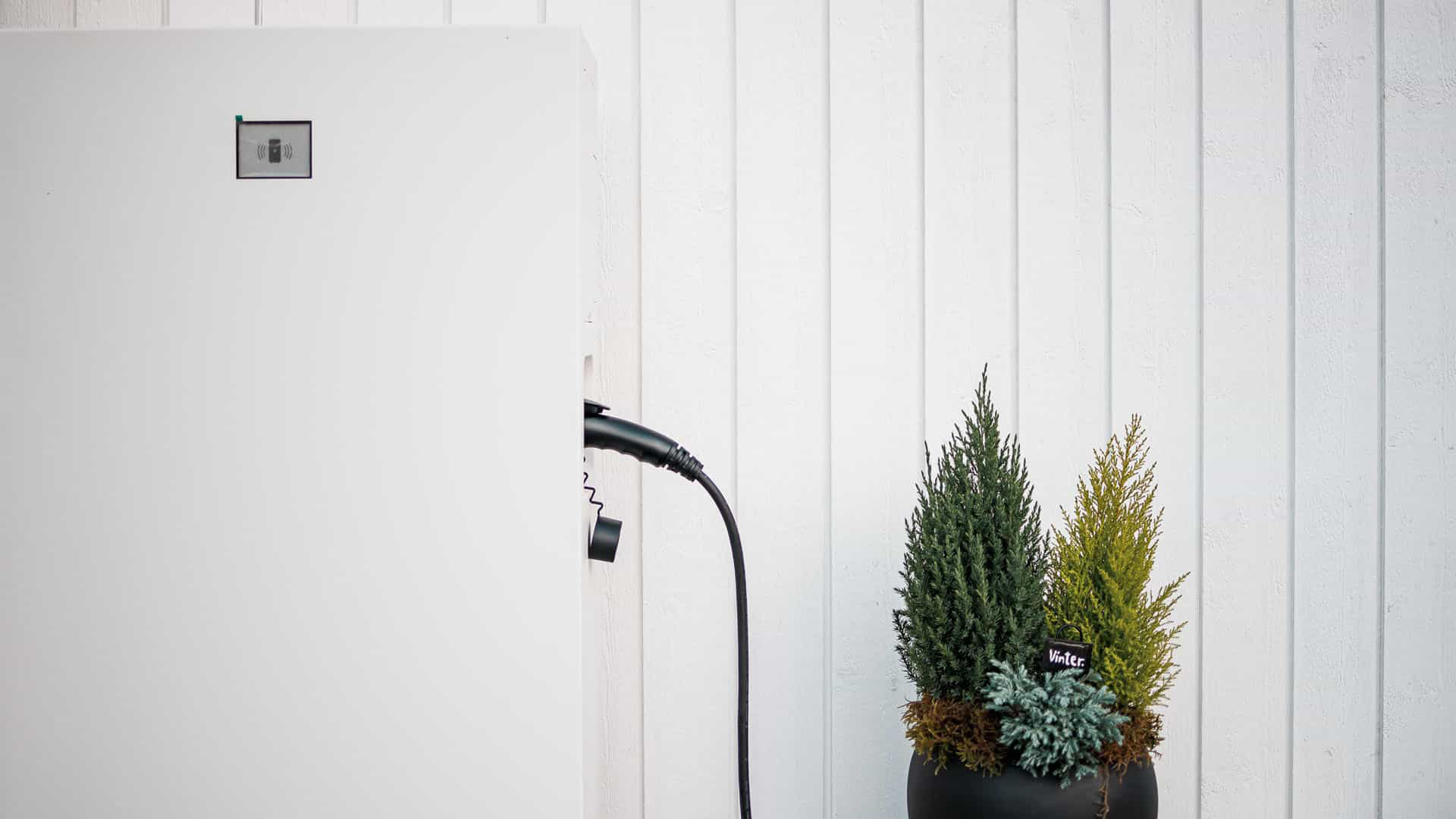 Installed-Emaldo®-Power-Core-16x9